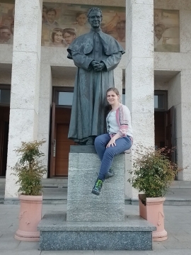 Lena Lutz.jpg